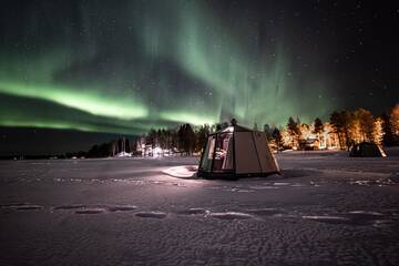 Фото номера Стеклянное иглу Мини-отель Arctic Guesthouse &amp; Igloos г. Рануа 3