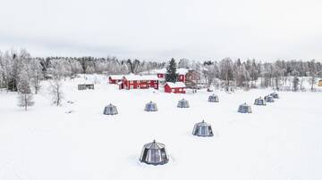 Фото Мини-отель Arctic Guesthouse &amp; Igloos г. Рануа 2